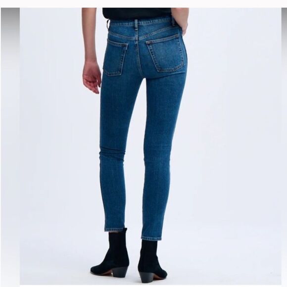 3x1 NYC Mid Rise Straight Leg Button Fly Jeans in Dark Wash. Size 29. - Picture 6 of 8